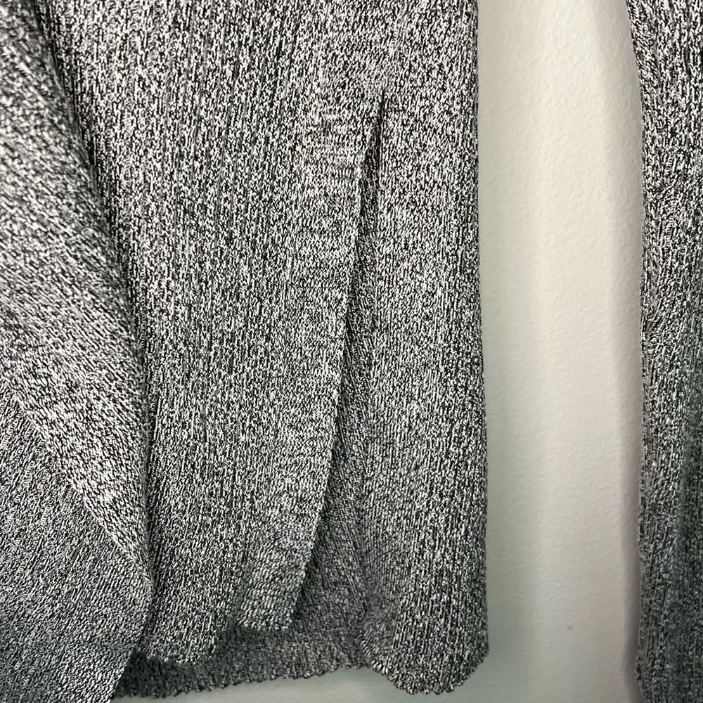 Top Shop Size 4 Gray Knit Long Sleeve Mock Neck Long Sweater